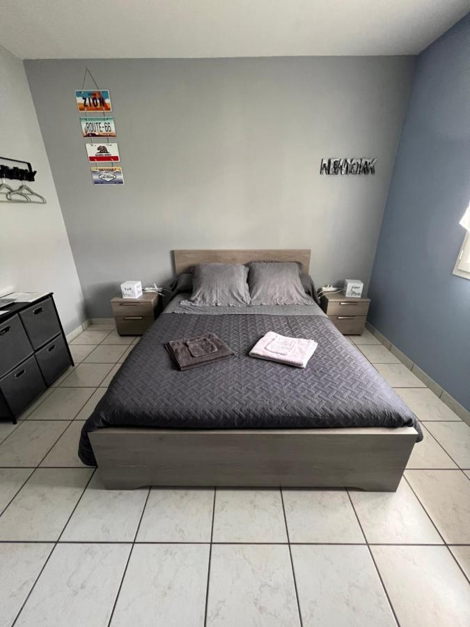 Chambres D'Hotes Chez Florence Montmerle-sur-Saone ภายนอก รูปภาพ