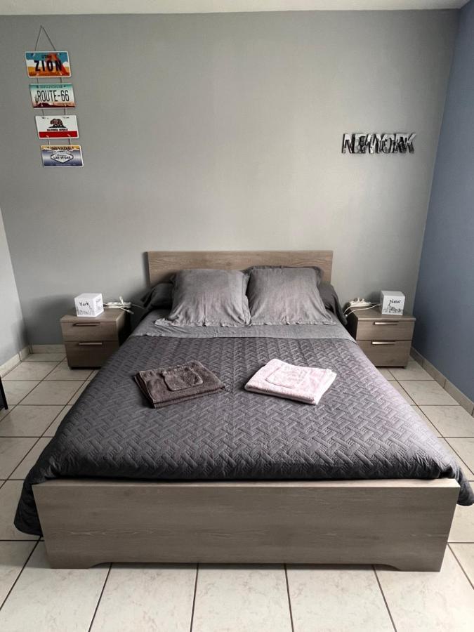 Chambres D'Hotes Chez Florence Montmerle-sur-Saone ภายนอก รูปภาพ